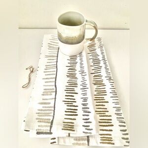 Creative Co-Op Stoneware Mug & 2 Cotton Towels by Split-P